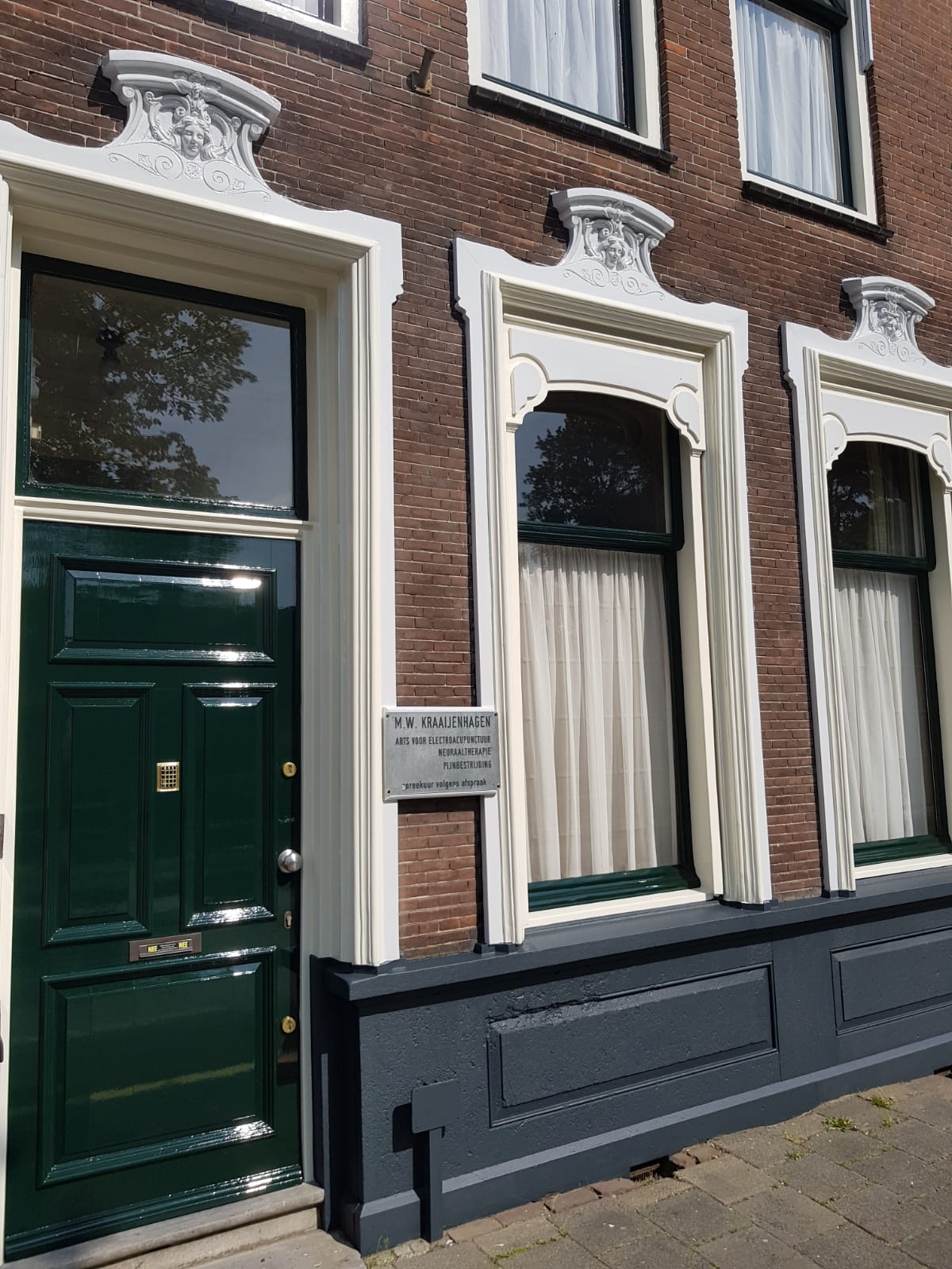 zijkant particulier huis